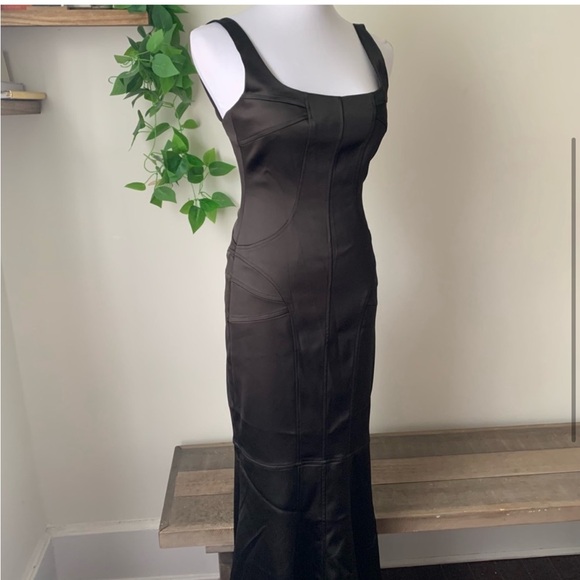 David Meister Gown - Picture 2 of 6